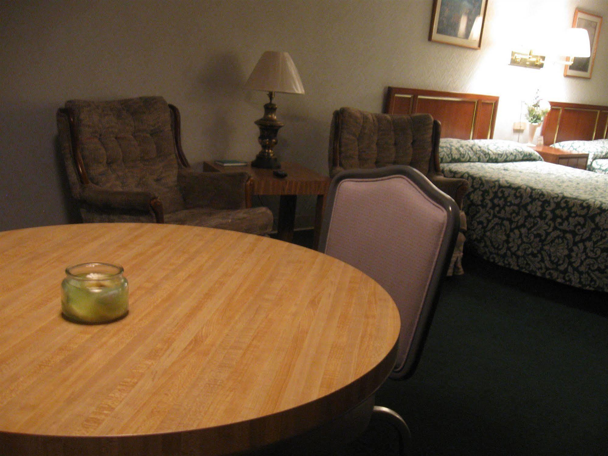 Beaver Lake Lodge Роджерс Экстерьер фото